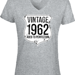 Vintage 1962 szülinapos – Női V nyakú póló