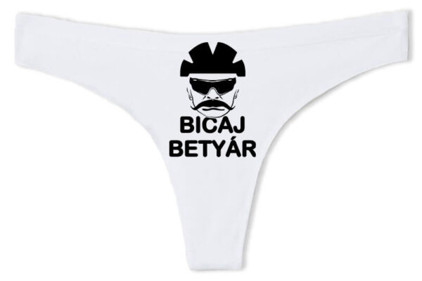 Tanga Bicaj betyár fehér