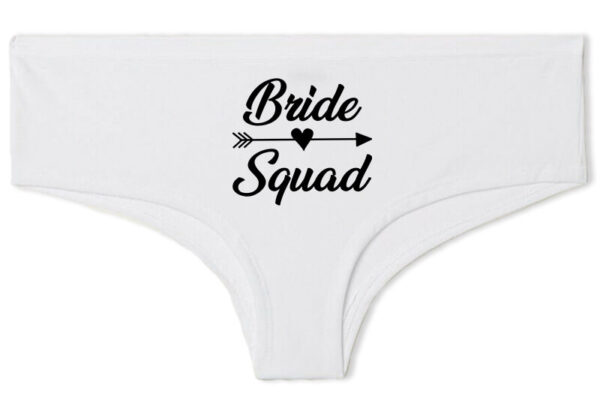 Bride Squad lánybúcsú - Francia bugyi