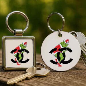 Grincs ellopta a Chanel-t – Kulcstartó