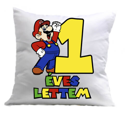 Párna 1 éves lettem Super Mario